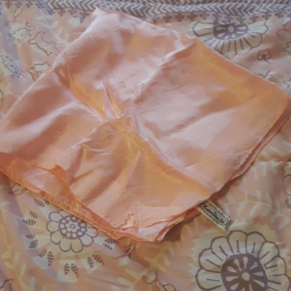 Vtg Nasharr Freres pink square scarf 100% acetate